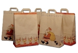 Art. EGONAT1, Shoppers in carta Kraft, colore avana, tema: Renne e Babbo Natale.